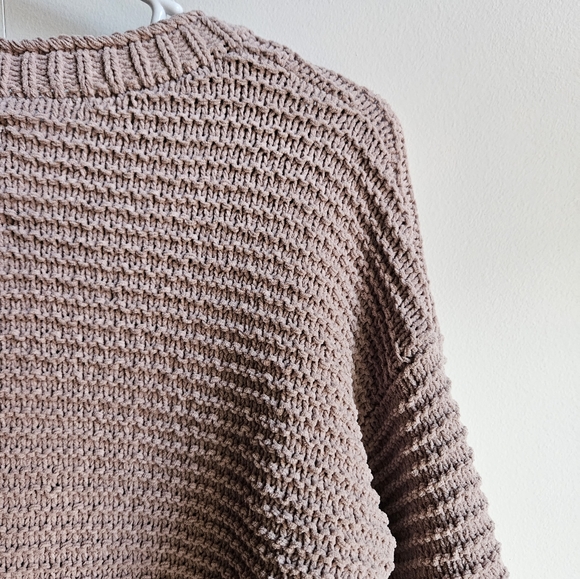 Abercrombie & Fitch Comfy Knit Sweater in Women's M - Picture 10 of 10